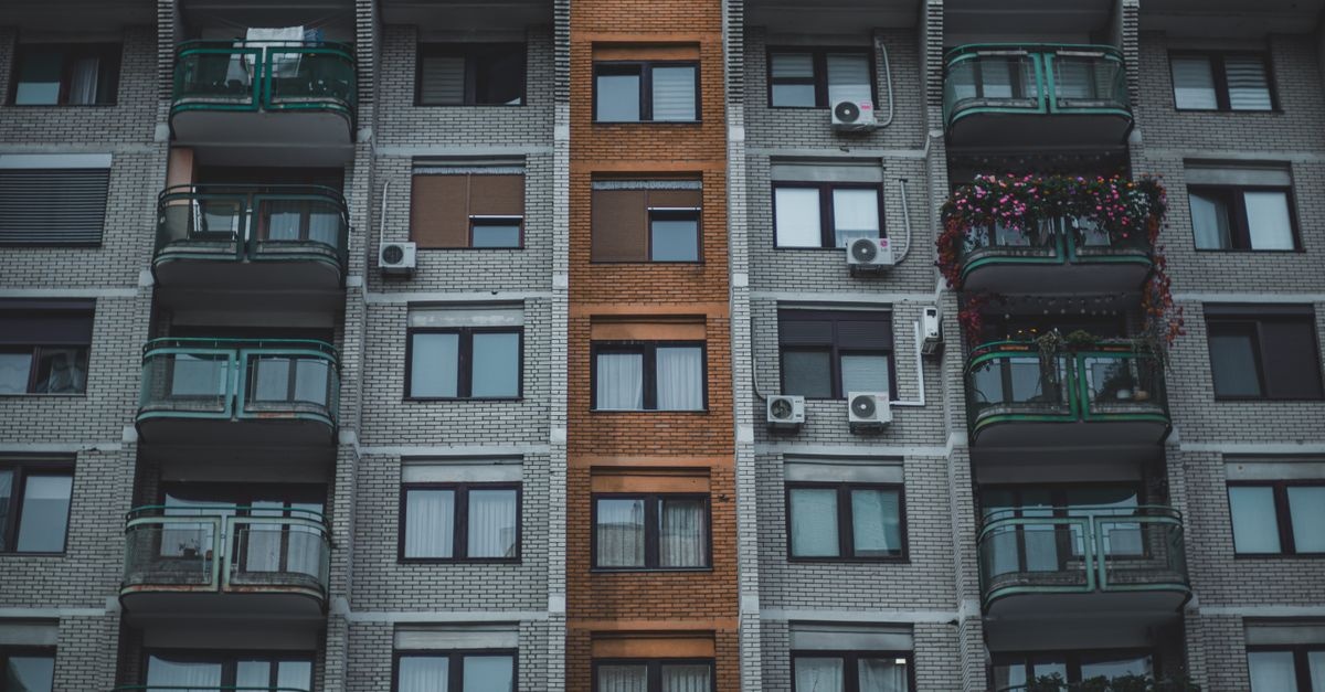 De la praf la perfecțiune: cum să eviți cele mai frecvente probleme la renovarea apartamentului la bloc