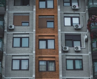 De la praf la perfecțiune: cum să eviți cele mai frecvente probleme la renovarea apartamentului la bloc