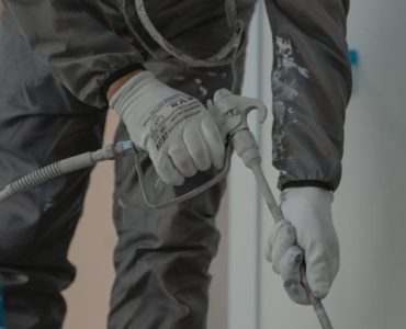 Încălzire fără risipă: 7 idei smart de izolare a pardoselii cu spumă pulverizată